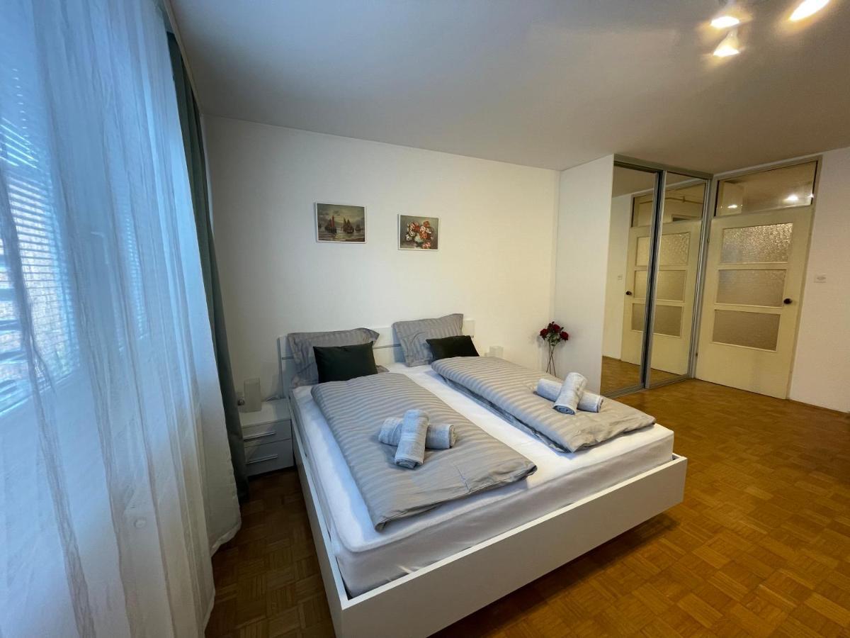 Apartment - Grey *